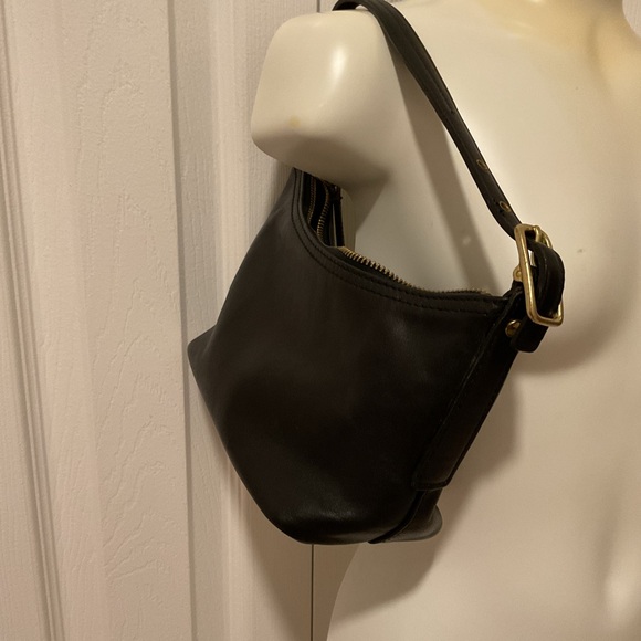 Vintage COACH Black Leather Demi Baguette Bag 9844 - Picture 15 of 16